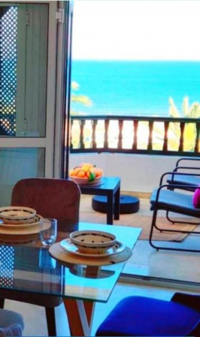 Splendid Beach View Apartment